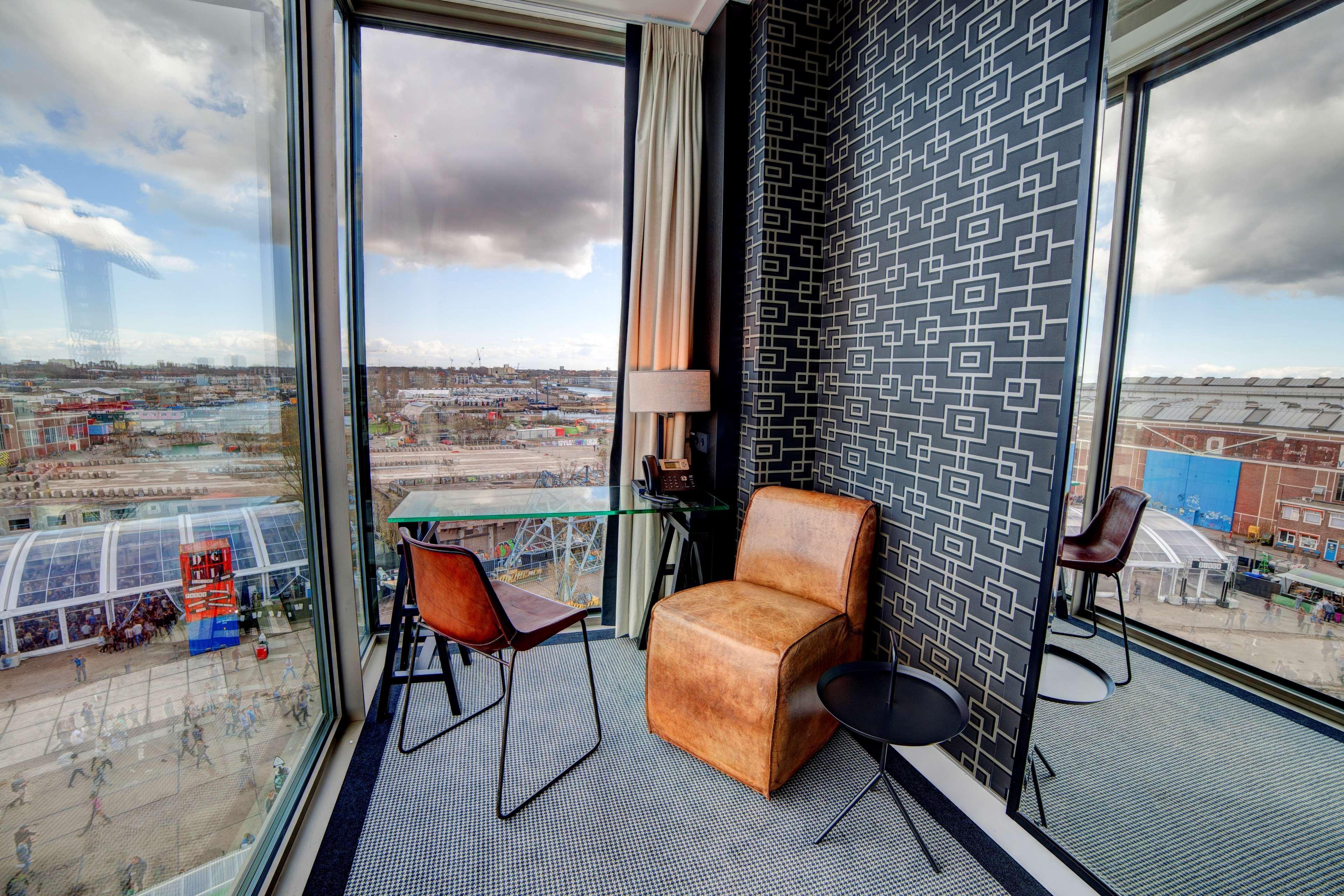 Doubletree By Hilton Amsterdam - Ndsm Wharf Hotell Exteriör bild