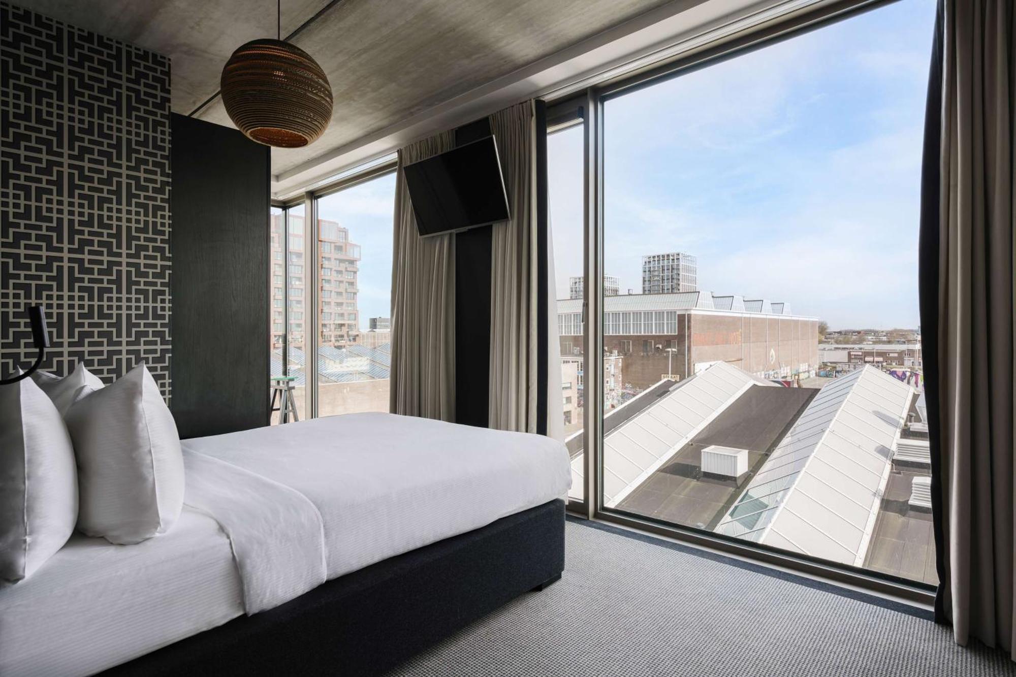 Doubletree By Hilton Amsterdam - Ndsm Wharf Hotell Exteriör bild